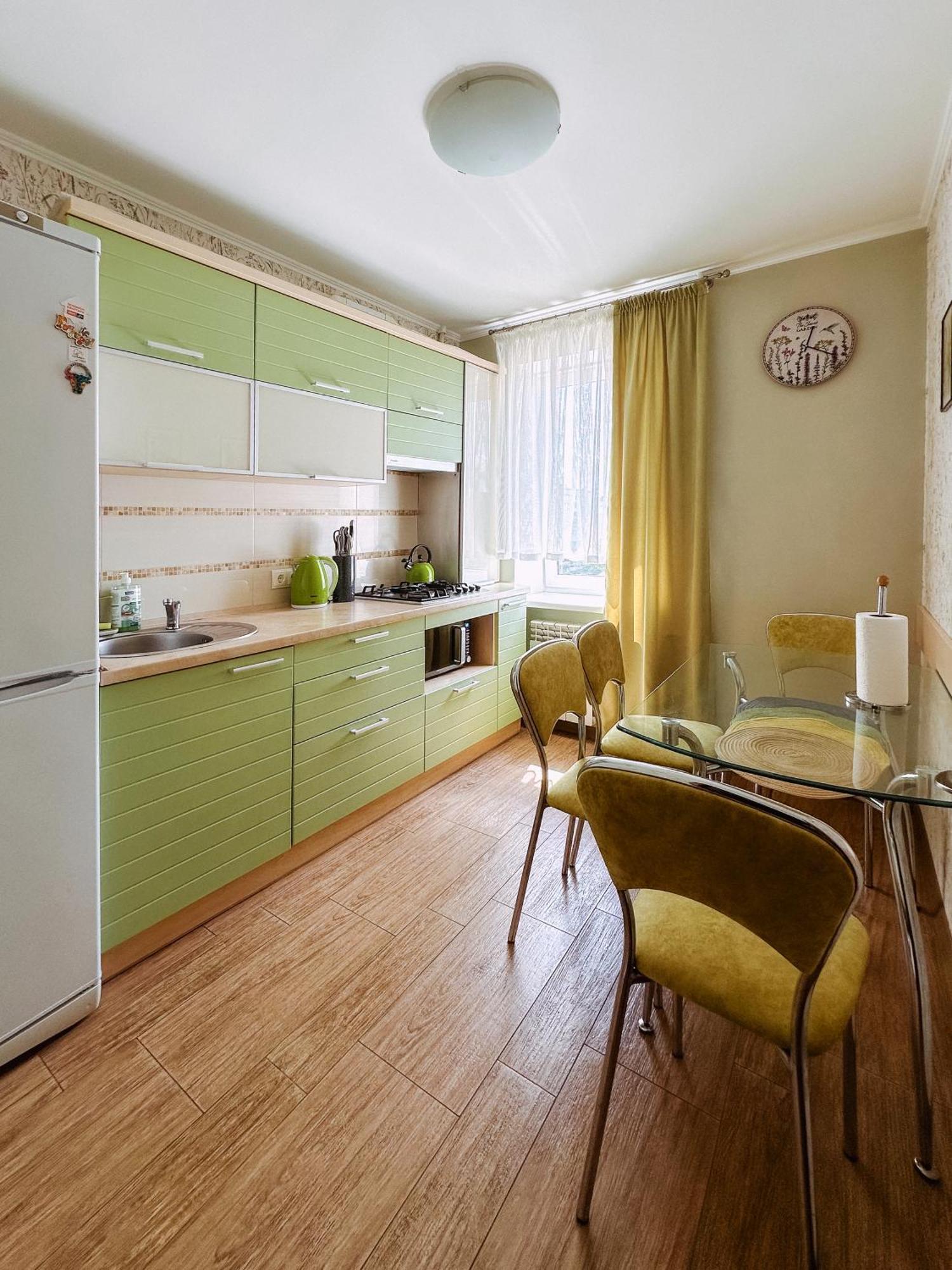 Family Apartment On Shevchenko Street Винница Экстерьер фото